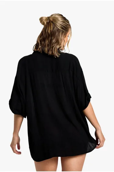 قميص بحر بأكمام قصيرة