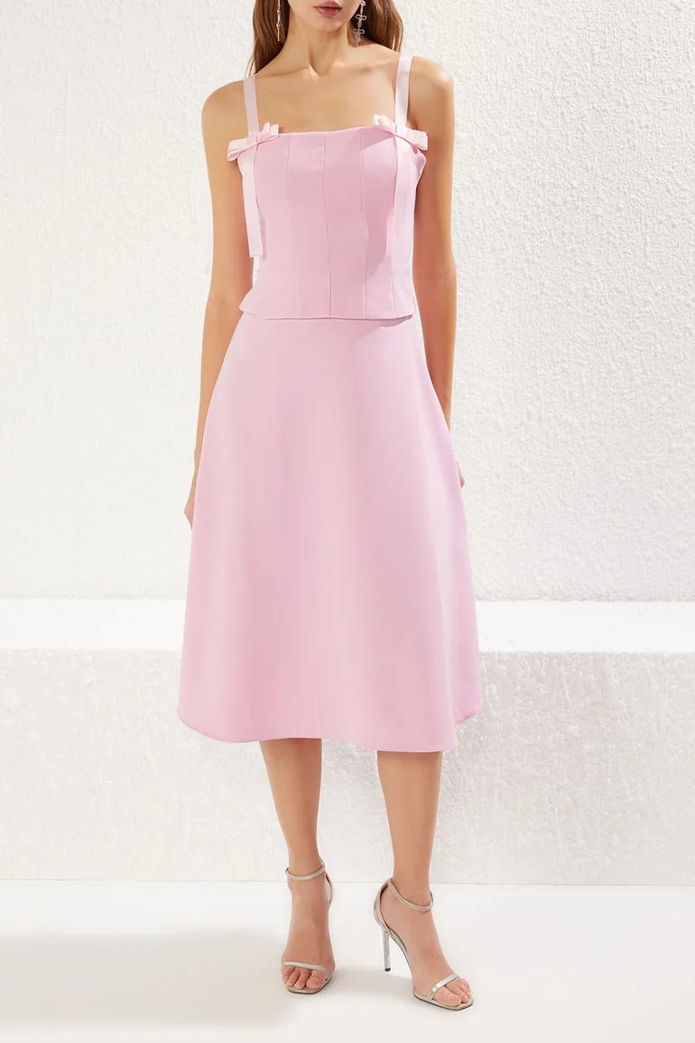 فستان بتصميم بشكل A بفيونكة لون زهري  - 2