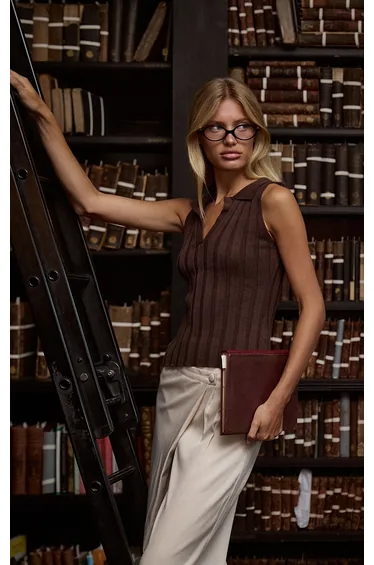 Chocolate Sleeveless Wide Rib Polo Top