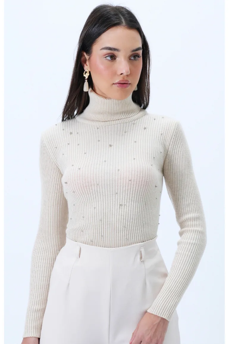 Women's Cream Turtleneck Pearl-Stitched Knitwear Sweater