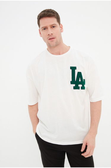 T-Shirt - Ecru - Relaxed fit