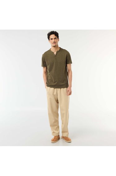 Short-Sleeved Tunisian Collar T-Shirt KHAKI