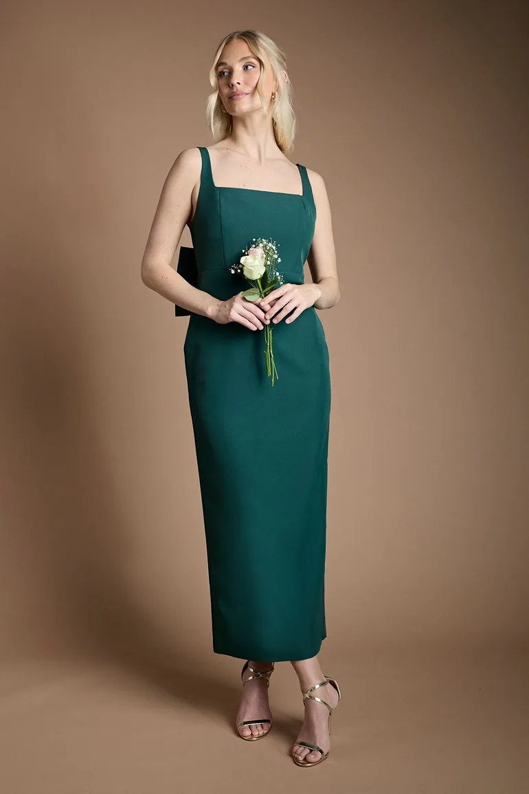 Sleeveless Square Neck Bow Back Midaxi Bridesmaid Dress Coast Fashion Green : Evening Dresses : VogaCloset Bahrain Sleeveless Square Neck Bow Back Midaxi Bridesmaid Dress Coast Fashion Green : Evening Dresses : VogaCloset Bahrain