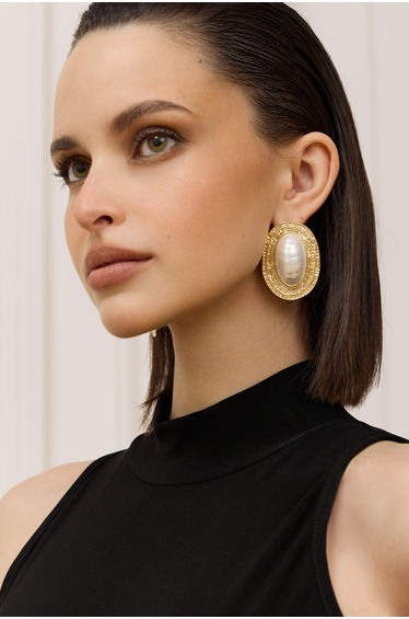 Textured Pearl Stud Earrings