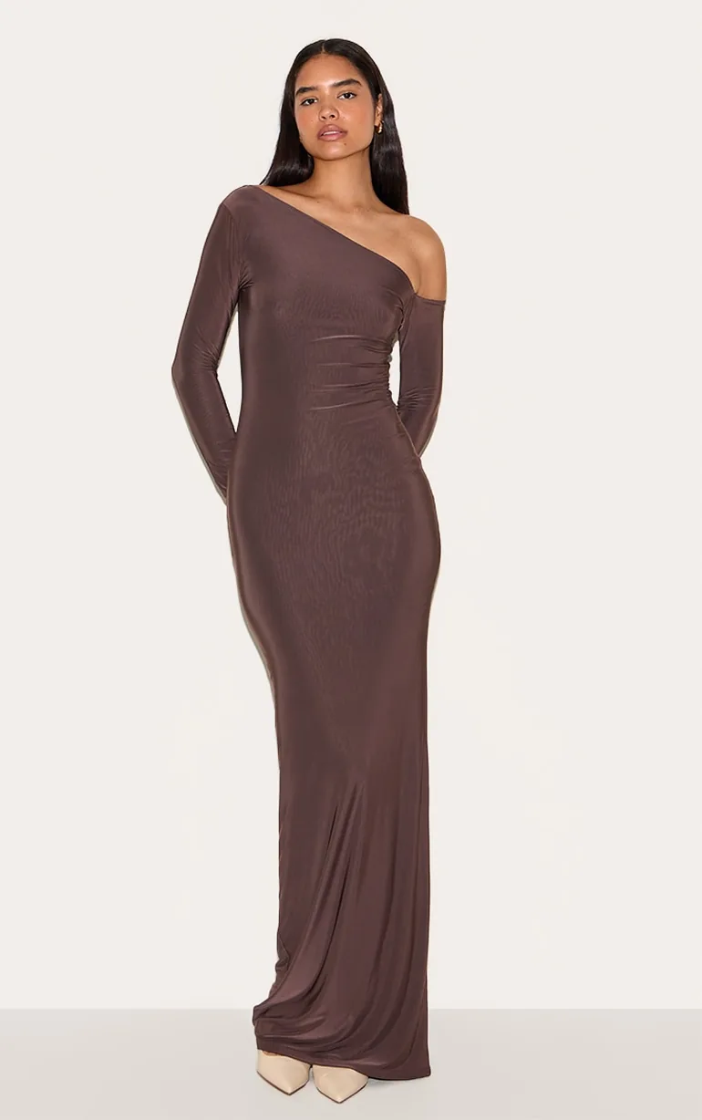 Tall Deep Chocolate Double Slinky Asymmetric Neckline Maxi Dress Prettylittlething : Dresses : VogaCloset Oman Tall Deep Chocolate Double Slinky Asymmetric Neckline Maxi Dress Prettylittlething : Dresses : VogaCloset Oman
