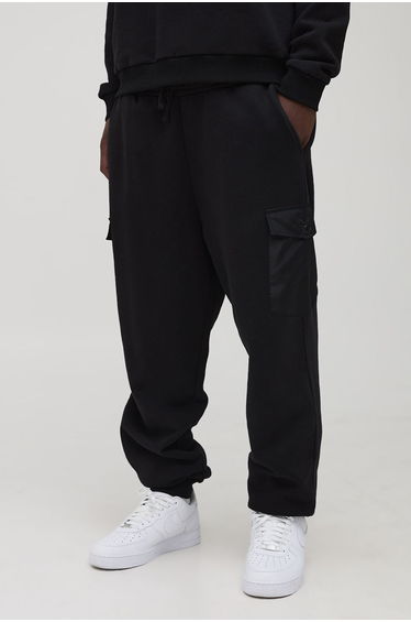 Tall Straight Leg Cargo Joggers - black