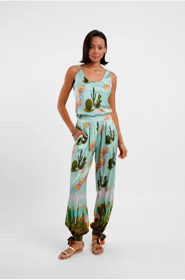 بنطلون جيسيكا راسل فلينت قصة واسعة