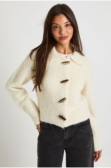 Chunky Boucle Knit Toggle Button Collar Detail Knitted Jumper - ecru