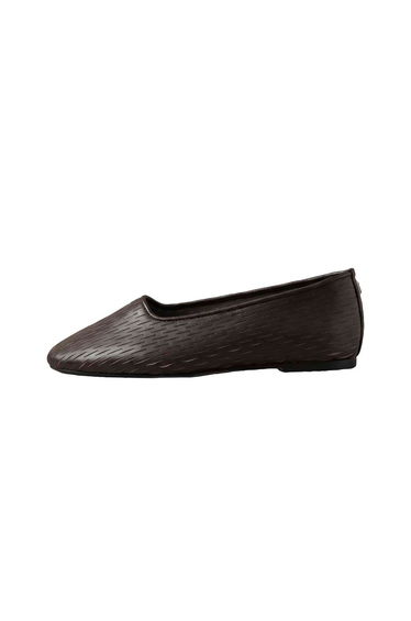 Oblique Ballerina Cut Out Leather Bordeaux