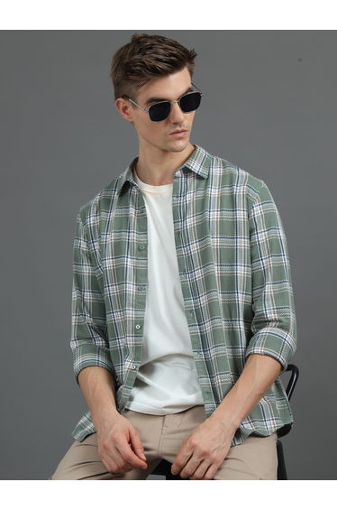 Checked Spread Collar Regular Fit Shirt