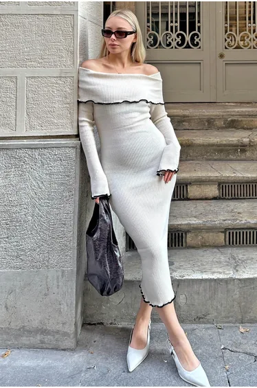 White Madonna Collar Women's Knitwear Midi Dress