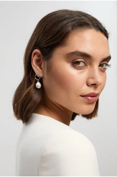 Modern Pearl Earrings