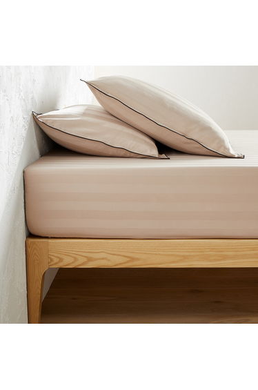 Victor Striped 100% Washed Cotton Satin 300 Thread Count Fitted Sheet