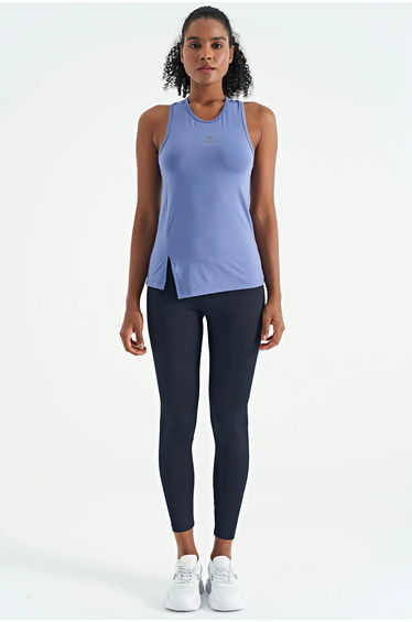 TOMMY Sleeveless Crew Neck Active Top