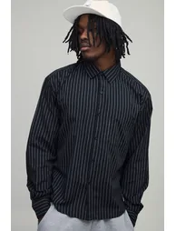 قميص مخطط بتصميم واسع عريض بحافة منحنية بتطريز لون أسود - لطويل القامة - 1