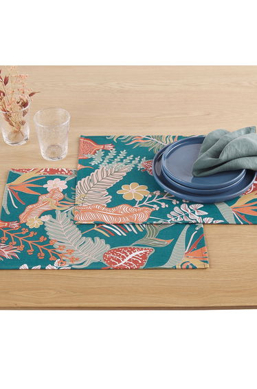 Set of 2 Tropic Printed Anti-stain Placemats