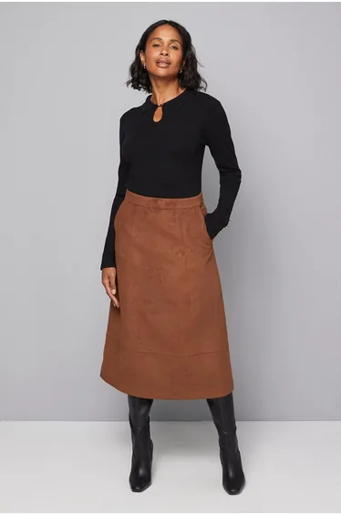 Keyhole Collared Knitted Top