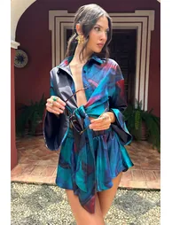 Marisela | Blue Print Satin Flared Sleeve Cropped  Shirt - 2