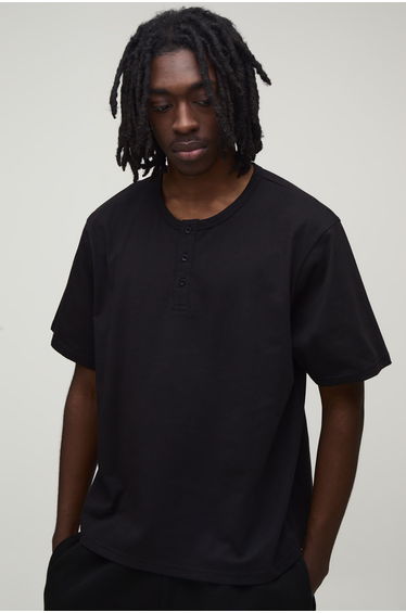 Basic Relaxed Fit Henley T-Shirt - black