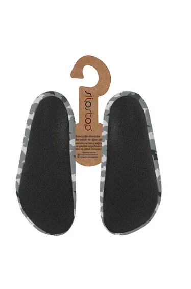 جوارب سليب ستوب باللون البني