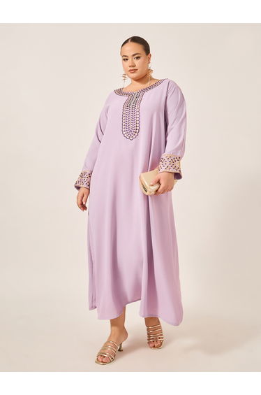 Plus Size Embroidered Round Neck Jalabiya