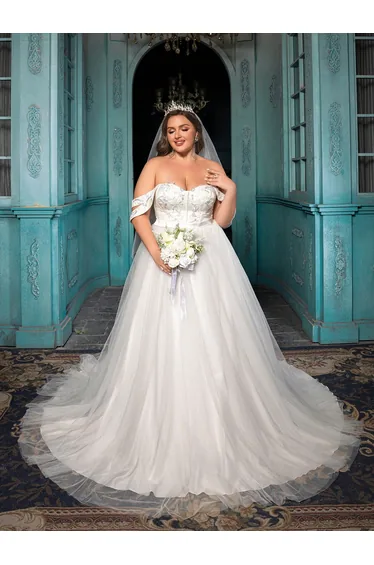 فستان QOQ شيفون أبيض طول الأرض على شكل حرف A