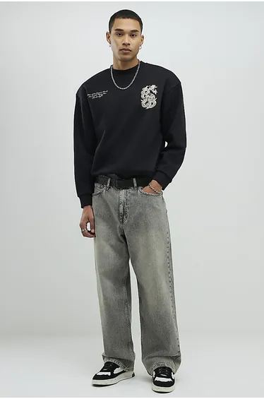 سويتشيرت ريفر آيلاند أسود بأكمام طويلة