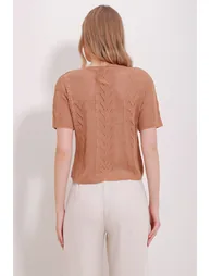 Women's Biscuit Crew Neck Openwork Half Sleeve Seasonal Knitwear Blouse - 4