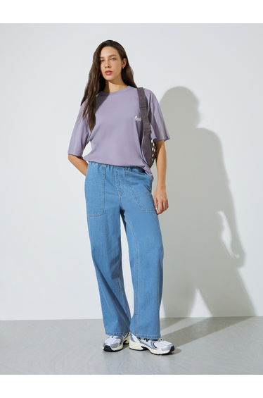 Blue Straight Fit Jogger Style Jeans with Patch Pocket