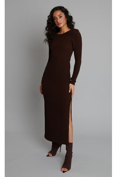 Brown Popcorn Long Sleeve Maxi Dress