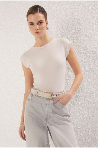 Stone Premium Viscous/Soft Fabric Fitted/Fitted Moon Sleeve Stretchy Knitted Blouse