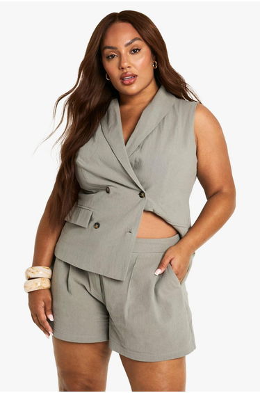 Plus Linen Tailored Short - light khaki