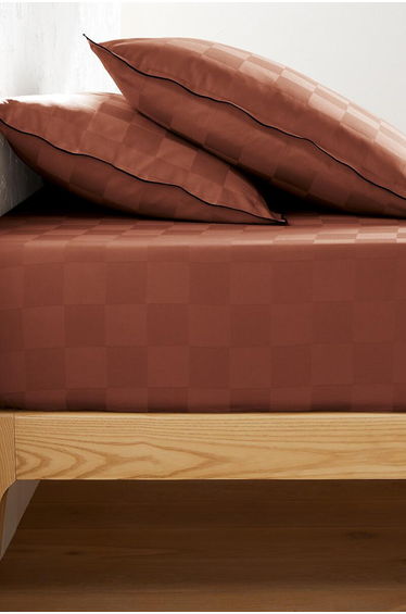 Victor Checkerboard 100% Washed Cotton Satin 300 Thread Count Fitted Sheet