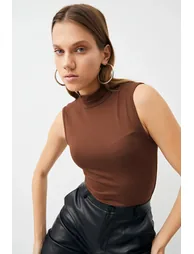 BIPANTOLON Women's 2-Pack Sleeveless Half Turtleneck Bodysuits - 3
