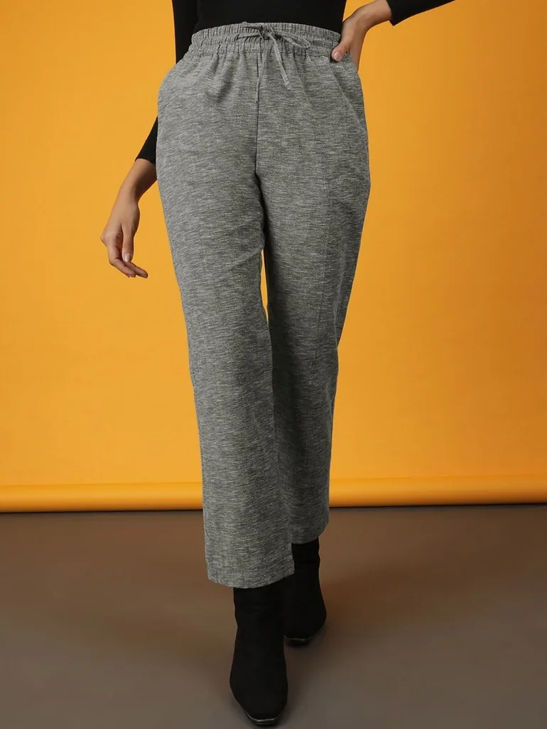 Women Charcoal Regular Fit Solid Pants - 1