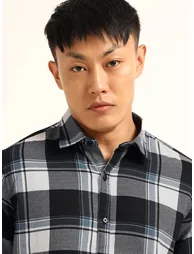 Men Black Checked Casual Shirt - 3