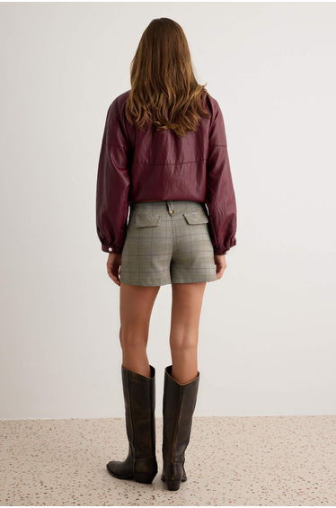 Brown Plaid Shorts & Bermuda product thumbnail 4