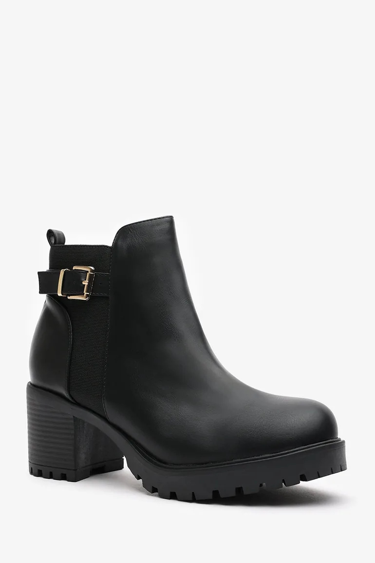 Cirele Black Chelsea Heeled Ankle Boot With Buckle Detail - 3
