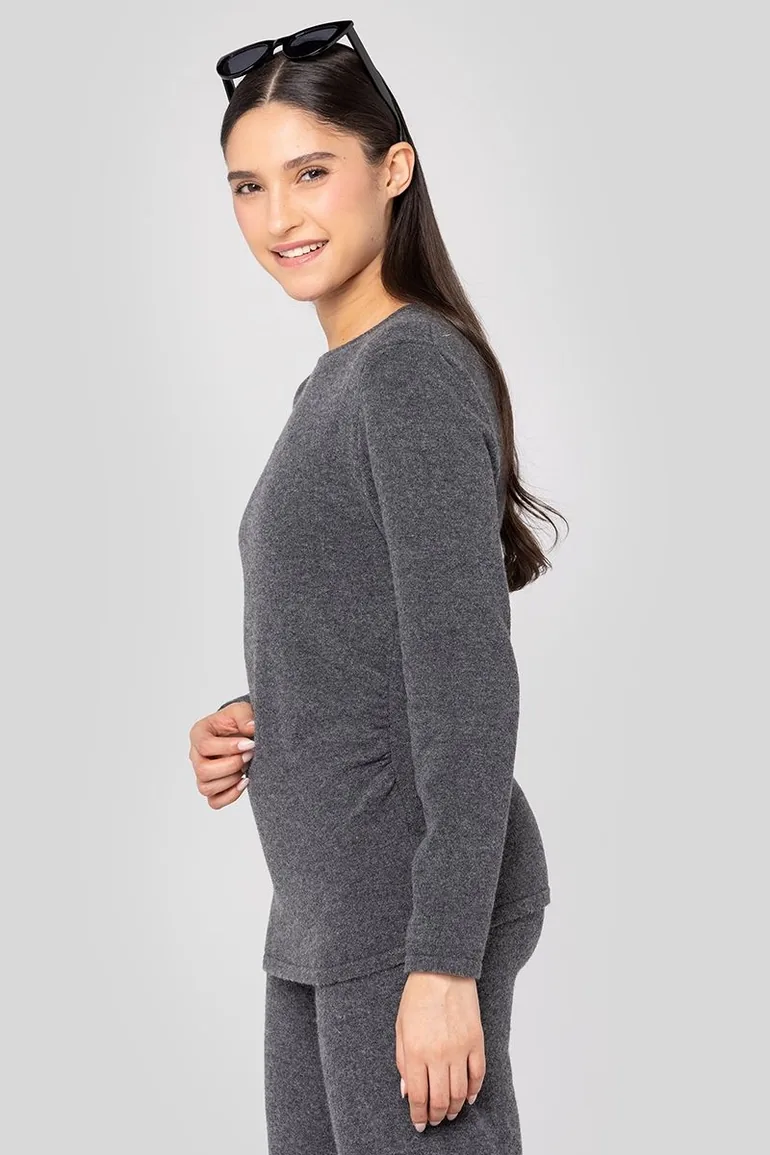 Long sleeve blouse with round neckline - 1