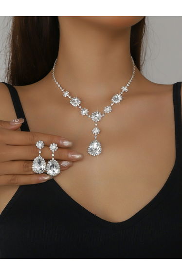 2-Piece Embellished Necklace And Earrings Jewelry Set