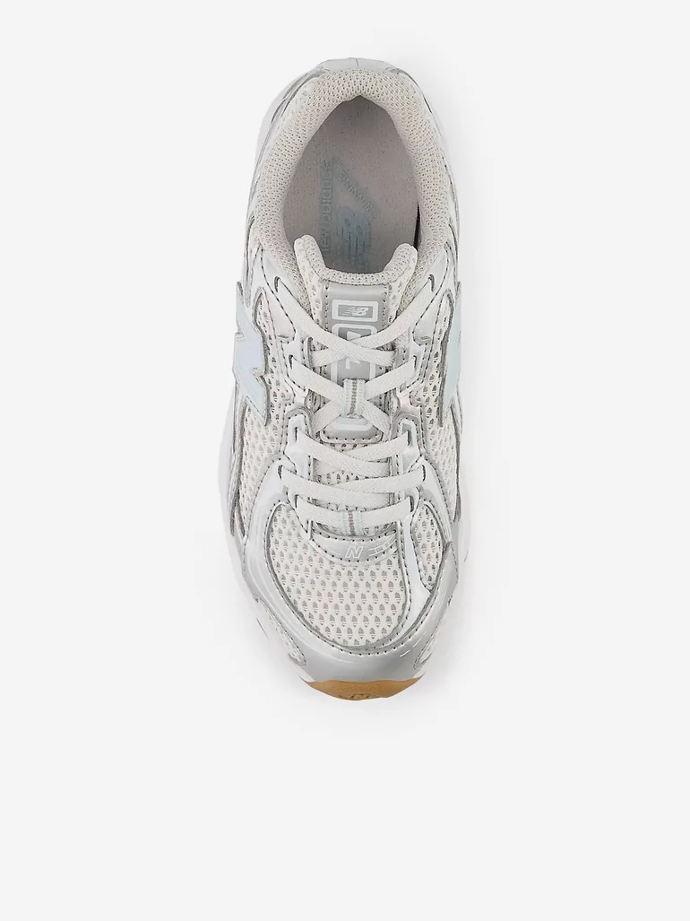 Kids 740 Trainers in Silver - 2