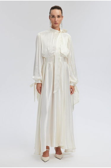SATIN DRESS WITH TIE DETAIL