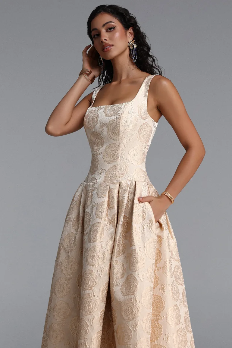 فستان ميداكسي على شكل حرف A - 3