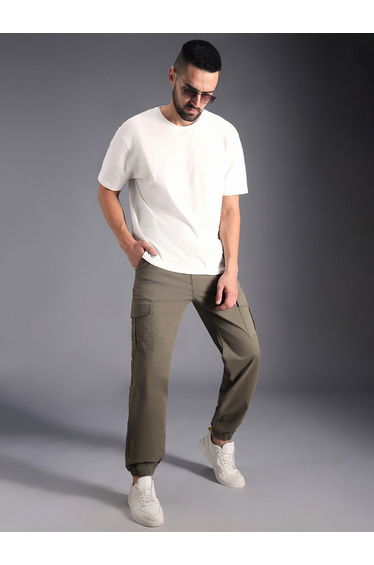 Straight Fit Mid Rise Cuffed Cargo Pants