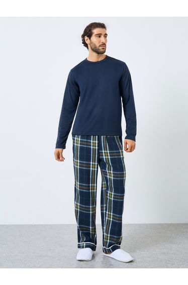 Family Pyjamas - Men Long Sleeve T-Shirt and Checked Pyjama Set