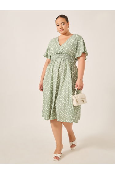 Plus Size All-Over Printed V Neck A-Line Midi Dress