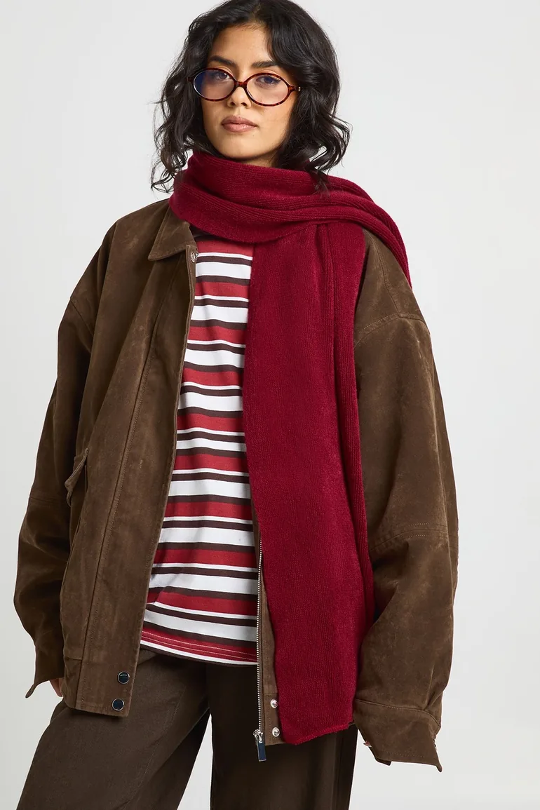 Plain Knitted Scarf - burgundy