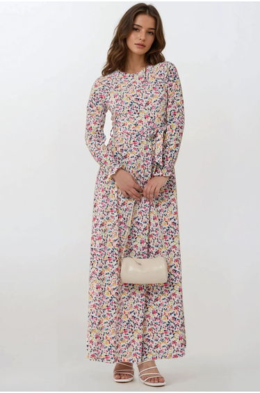 Flowering Crew Neck Maxi Dress with Belt
