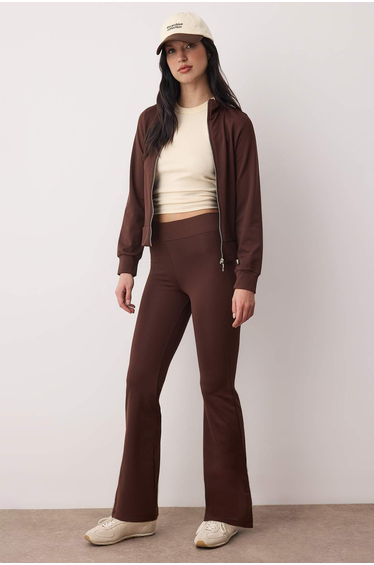 Dark brown raglan sleeve relaxed top flare/spanish leg stretchy knit bottom-top set