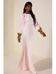 فستان ماكسي ساتان ميتاليك بأكمام راجلان - 5